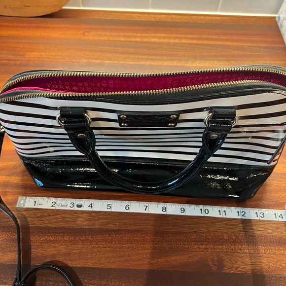 Kate Spade purse - Picture 10 of 16